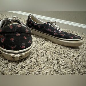 Flack floral vans